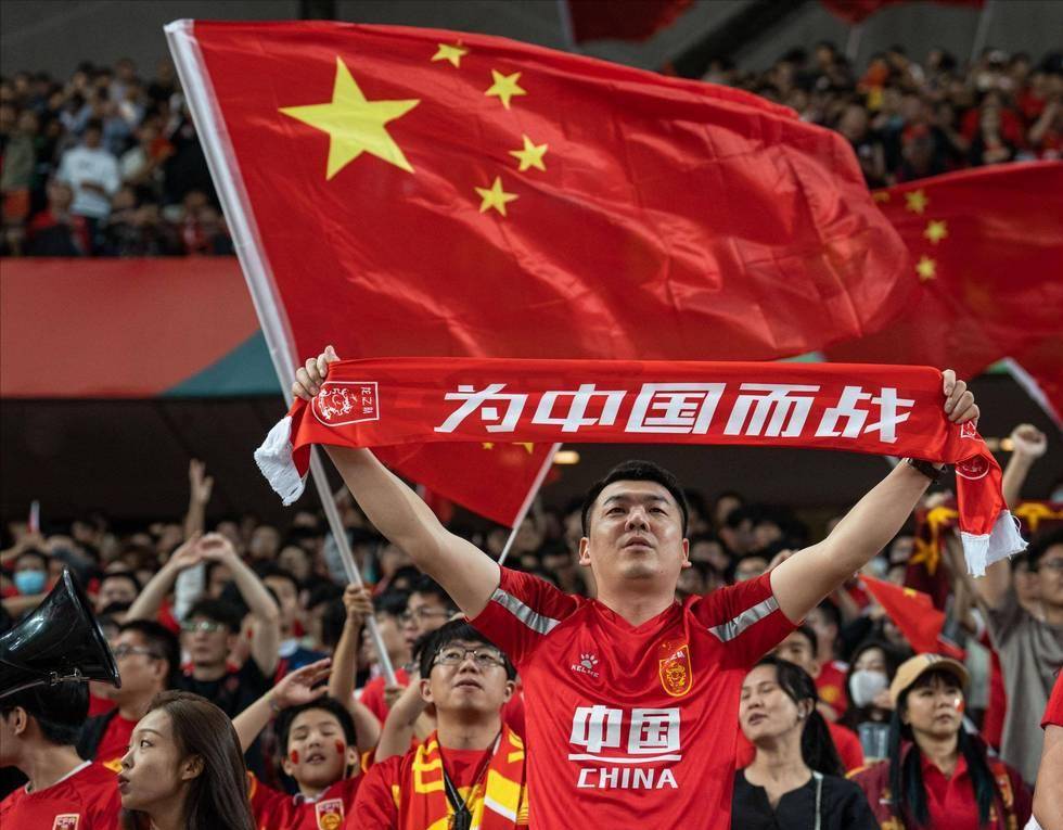 热那亚vs维罗纳：马利诺夫斯基、洛伦佐-科隆博首发，加利亚尔迪尼、焦瓦内出战（热那亚战维罗纳：马利诺夫斯基、洛伦佐-科隆博先发，加利亚尔迪尼、焦瓦内登场）