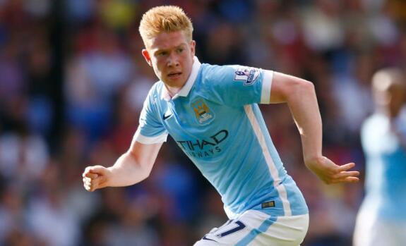 备受关注，伊万卡-特朗普的三个孩子作为梅西等人的球童入场