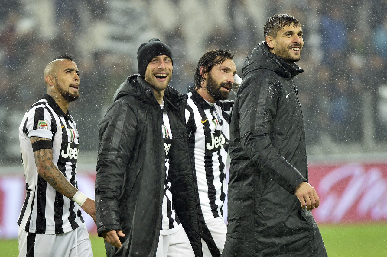 11助攻0失误！詹姆斯本赛季第二次助攻上双且失误不超1次（詹姆斯11助攻零失误，本季第二次助攻上双且失误不超过1次）