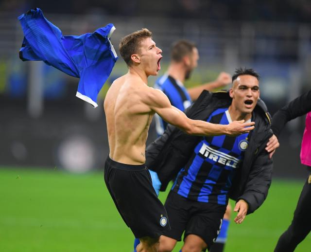 官方：AC米兰主帅阿莱格里当选意甲11月最佳教练（AC米兰官宣：主帅阿莱格里荣膺意甲11月最佳教练）