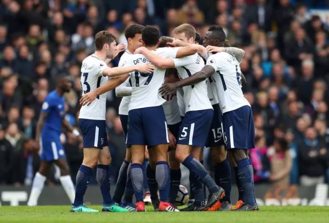 博主：韦世豪、莱切特已经续约或接近续约，周定洋等人不确定（博主称：韦世豪、莱切特已续约或接近续约，周定洋等人仍不确定）